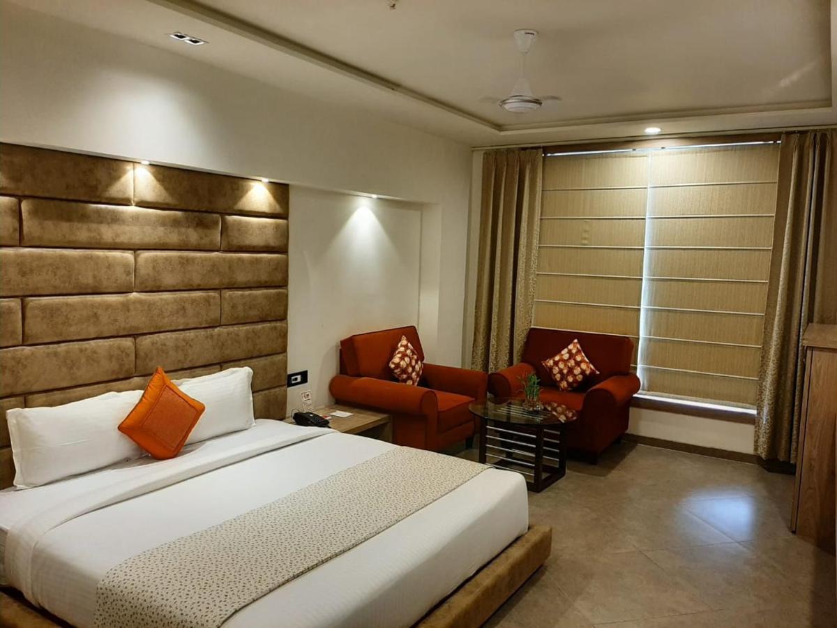 Park Avenue And Resorts Sikar Экстерьер фото