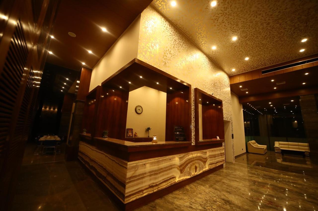 Park Avenue And Resorts Sikar Экстерьер фото